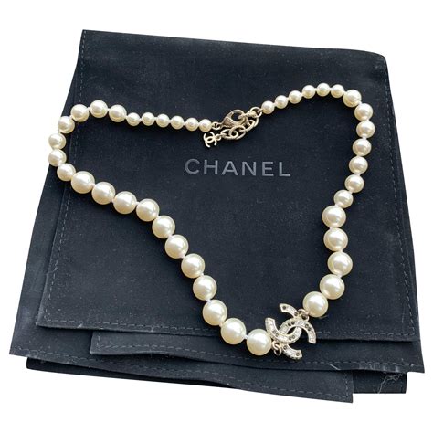 collier femme chanel|chanel collection collier.